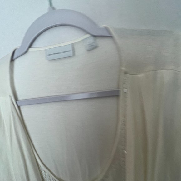 NY & Co Sequin Tank - Picture 4 of 11